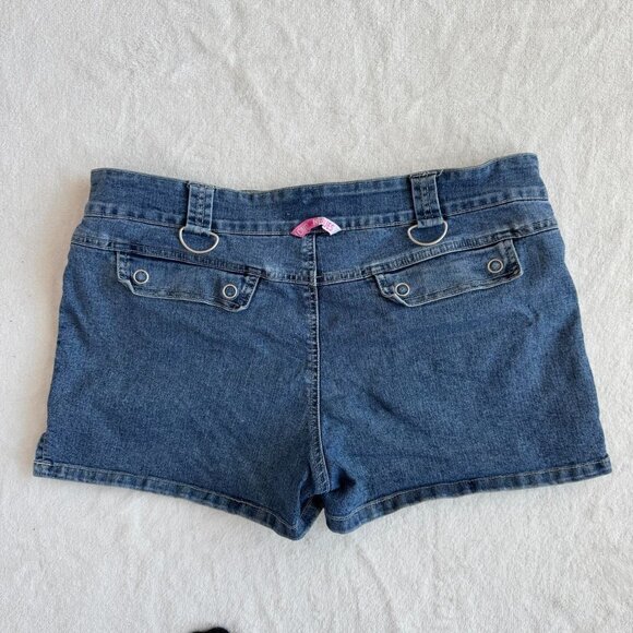 London Blues Jean Shorts - Picture 2 of 8